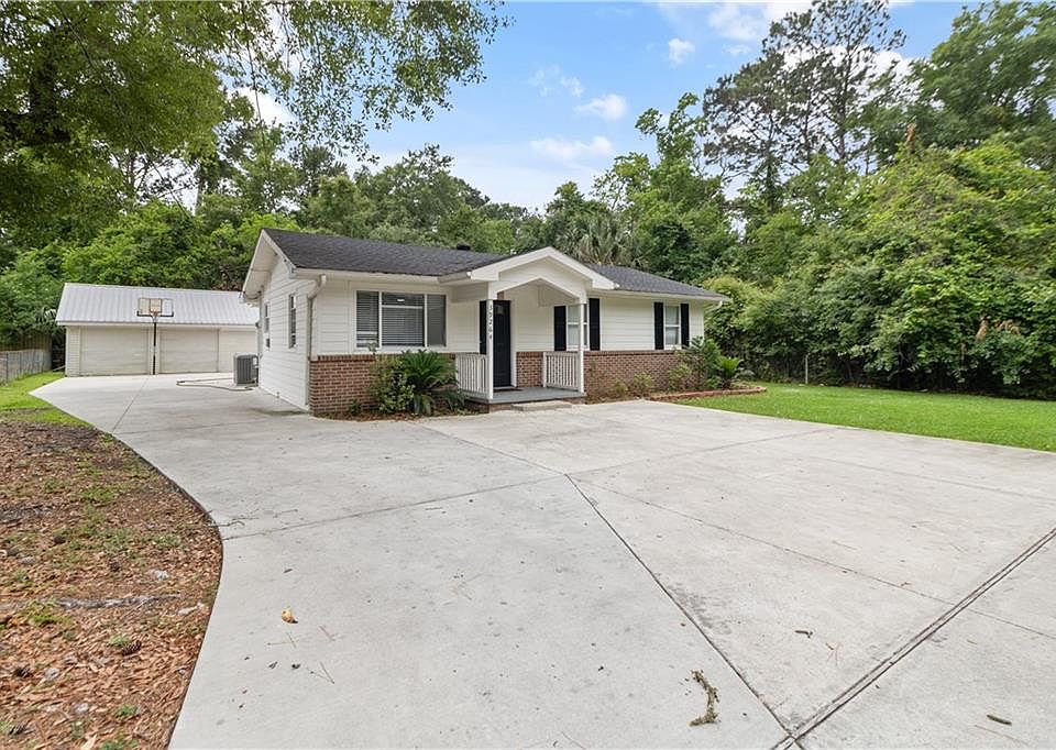 1st image of 39264 Kisatchie Dr