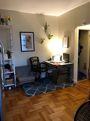 Rented by Premier Metro Realty Corp | media 28