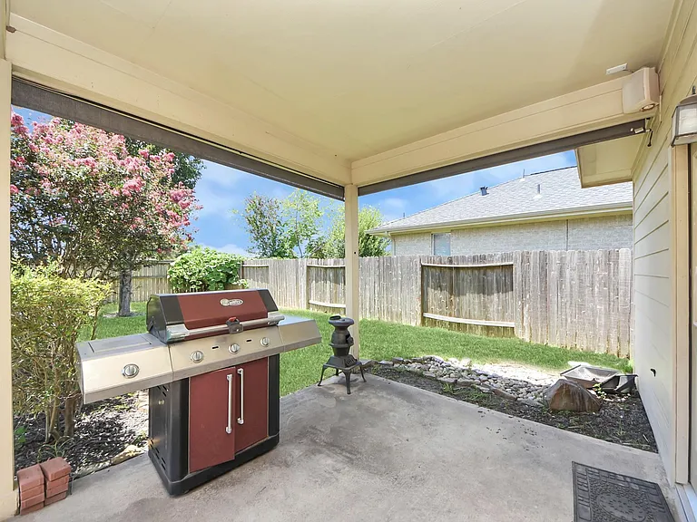 7330 Jacobs Well Dr — Photo 24
