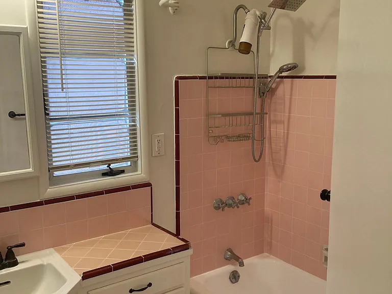 205 N Mountain Ave — Photo 6