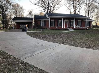 1495 Lee Stokes Rd, Columbus, MS 39702