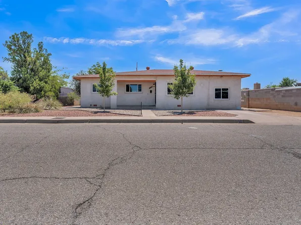 3706 Veranda Rd NE, Albuquerque, NM 87110
