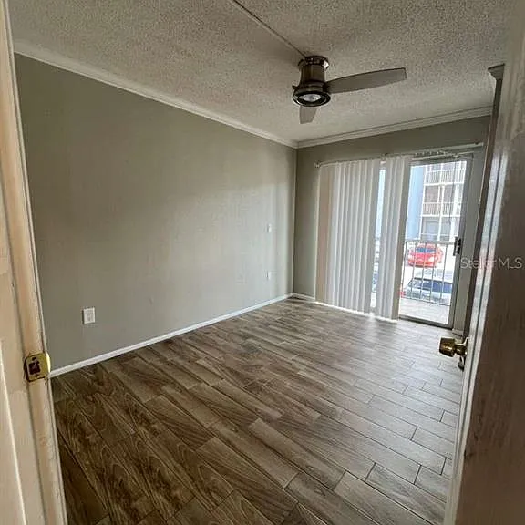 131 Water Front Way #220 — Photo 12
