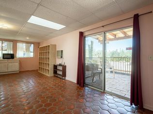 10965 N Sandra Rd, Tucson, AZ 85742