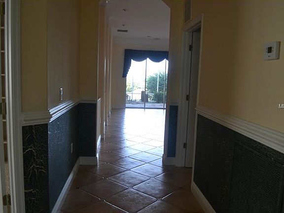 2nd image of 903 Wolf Creek St