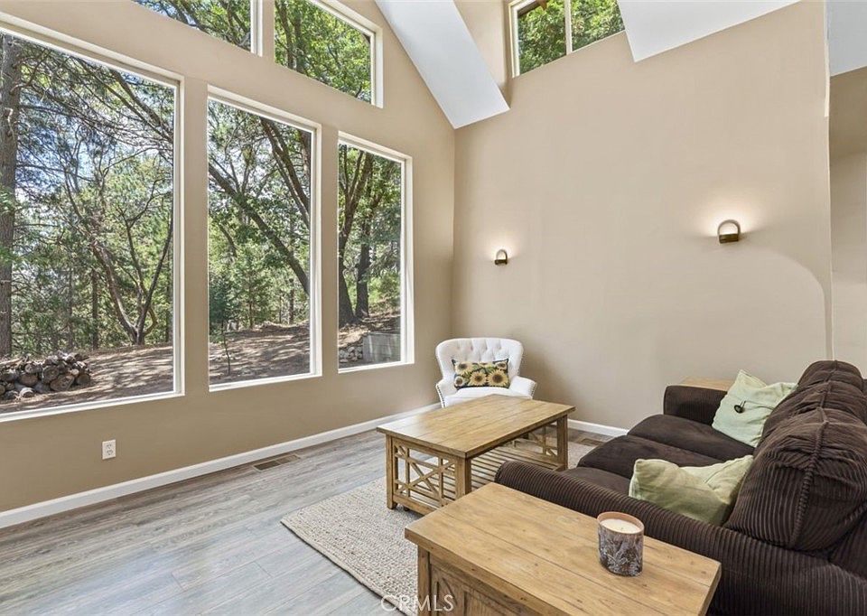 636 Longview Dr, Lake Arrowhead, CA 92352 Zillow
