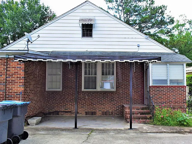 927 Heard Ave — Photo 36