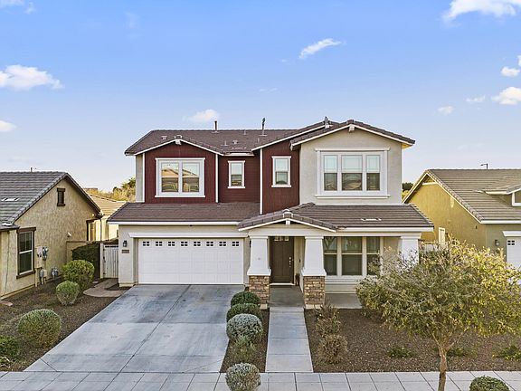 2nd image of 14901 W DREYFUS Street