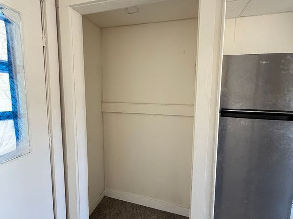 652 Main St #2