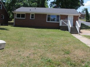 2756 Kirkland Dr NW, Roanoke, VA 24017