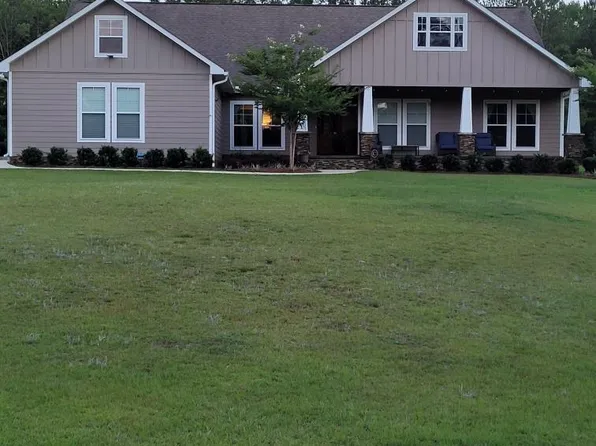 667 Lake Juniper Rd, Brewton, AL 36426