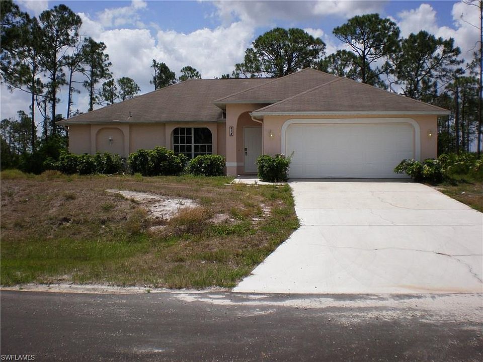 1st image of 912 Moonbeam St