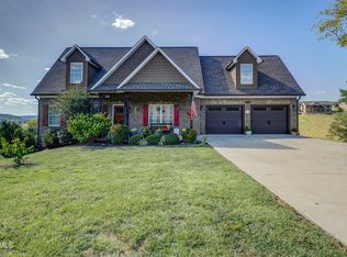 755 Hales Chapel Rd, Gray, TN 37615