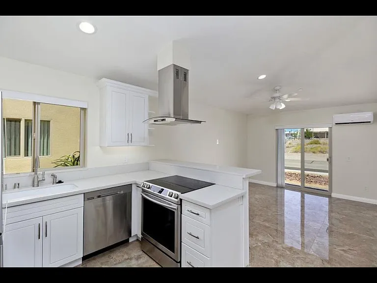1301 Lobo Dr #B102 — Photo 7