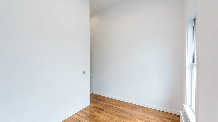 Rented by Terra Magia Inc | media 18