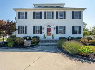 5 Saint Andrews Dr, Northfield, NJ 08225