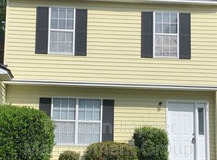 4736 Linfield Ln, North Charleston, SC 29418