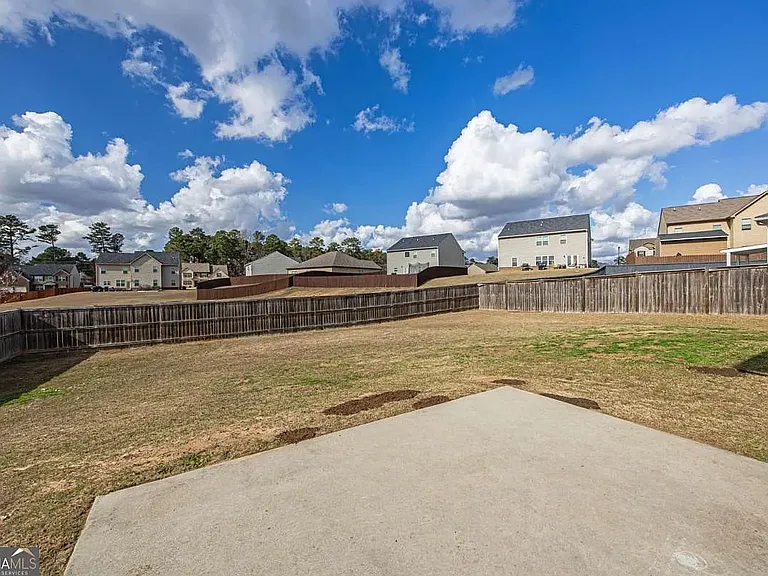 933 Nandina Ln — Photo 26