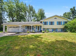 6247 Exeter Ct, South Bend, IN 46614
