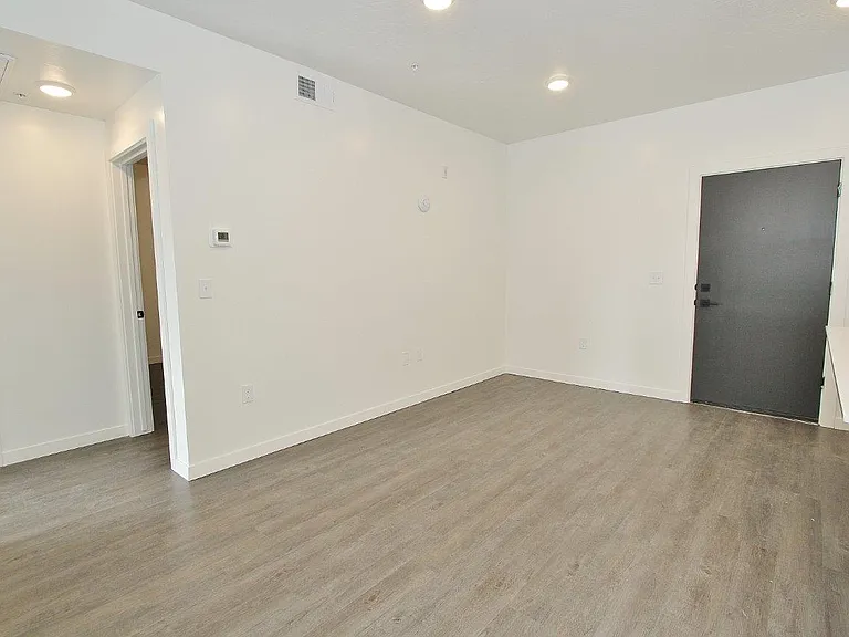 3906 Brian Ave #206 — Photo 11