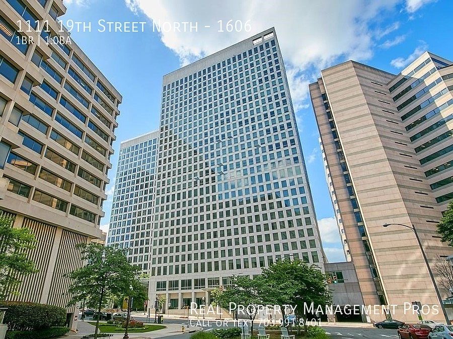 1st image of 1111 19th St N APT 1606
