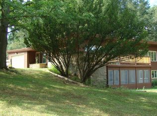 1304 Badgley Rd, Jackson, MI