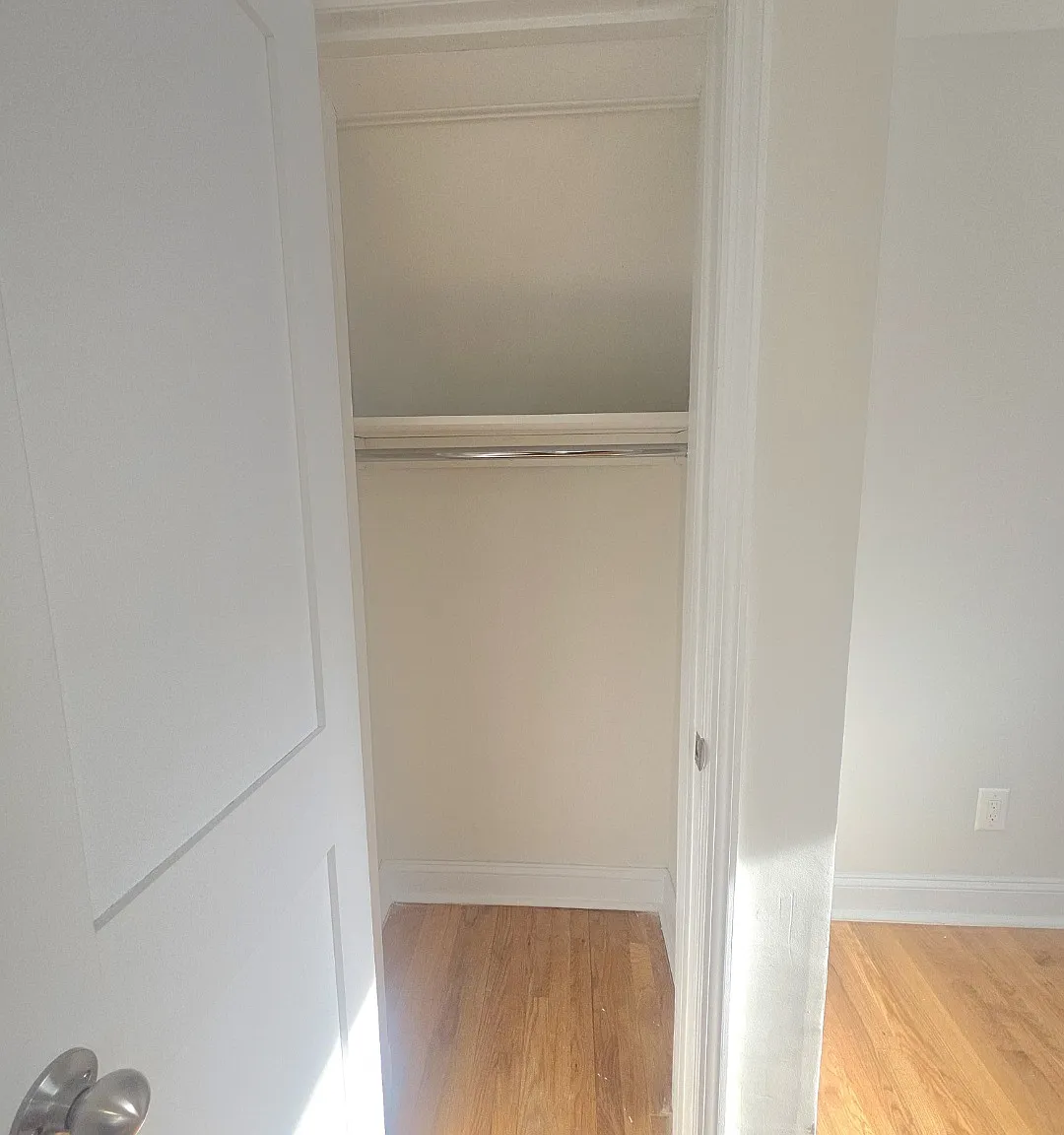 2 bed, 935 sqft, $2,750 — Photo 2