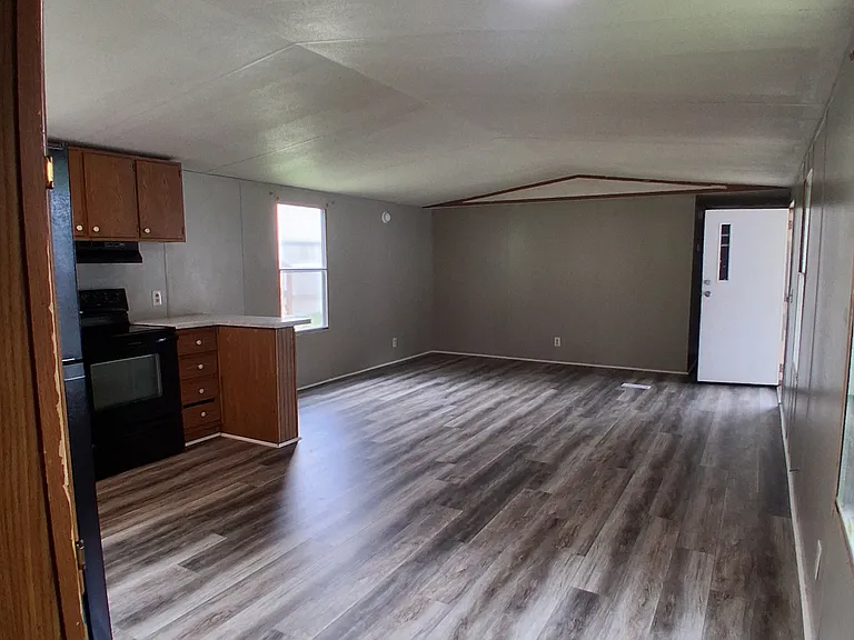 4635 Karie Ln — Photo 2