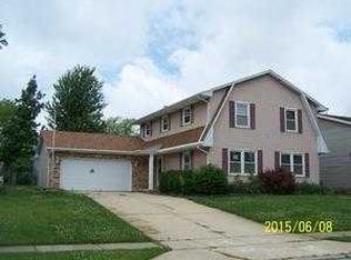 1061 Veech Ln, Decatur, IL 62521