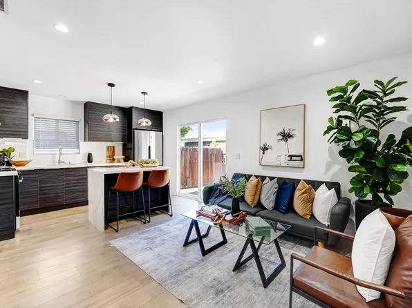 22629 Dolorosa St, Woodland Hills, CA 91367