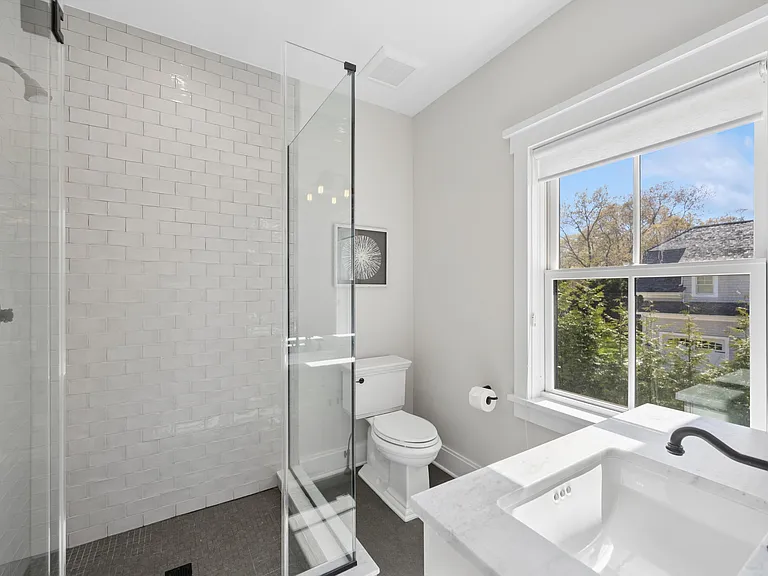 64 Birchwood Ln — Photo 28