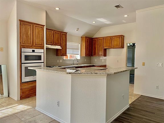 2nd image of 3007 Partridge Ln