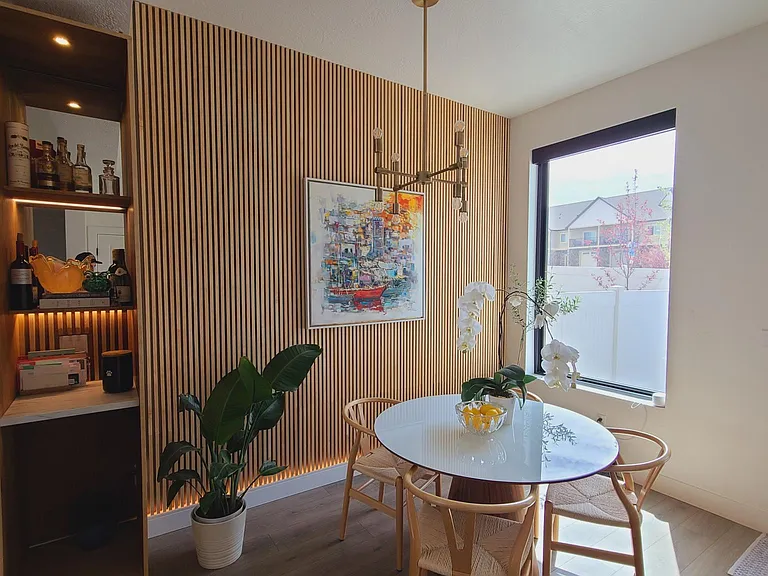 336 E Tri Ln — Photo 2