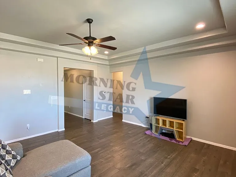 5950 Big Jim Dr — Photo 6