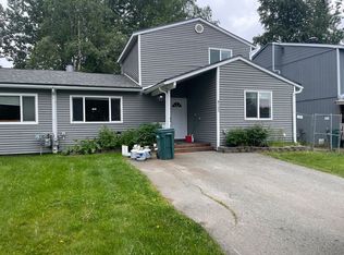 8123 Lamplighter Ct, Anchorage, AK 99502