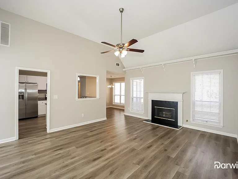 229 Baldwin Ct — Photo 5