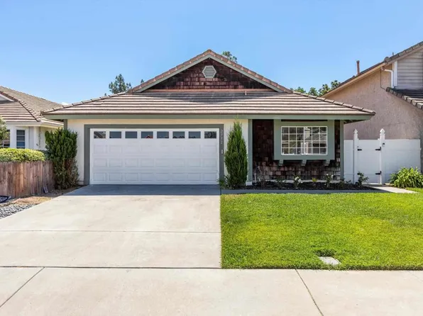 2332 Briarwood Pl, Escondido, CA 92026