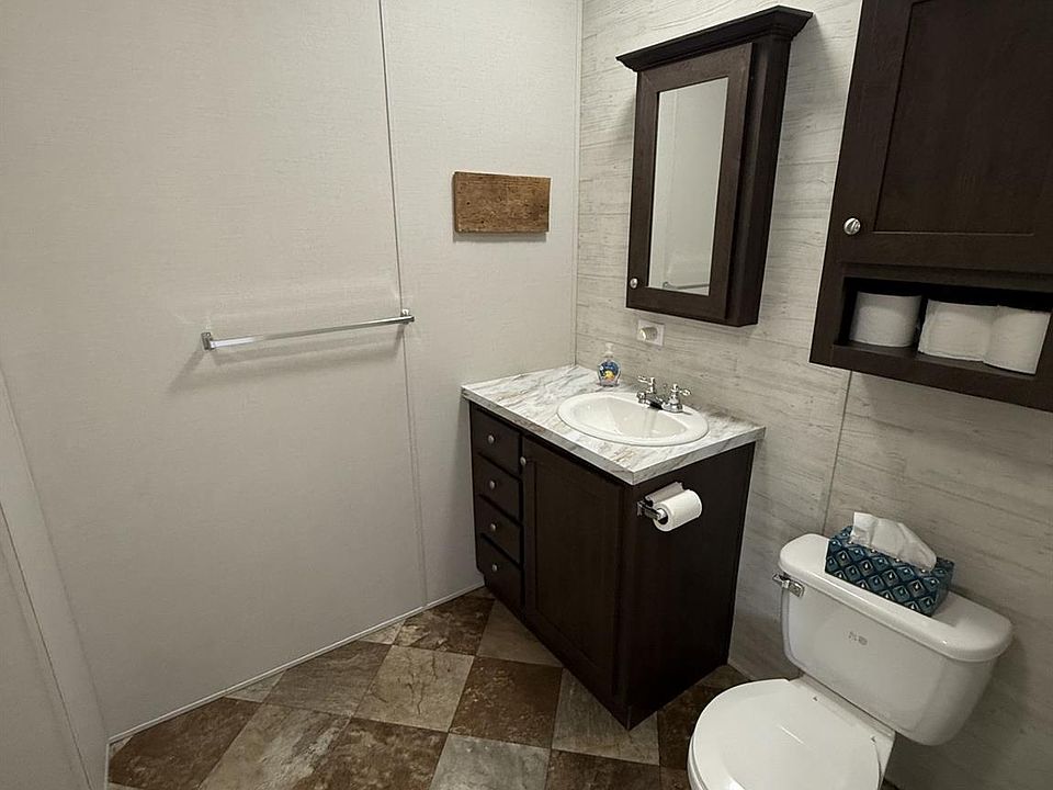 138 E Legrand St, photo 10
