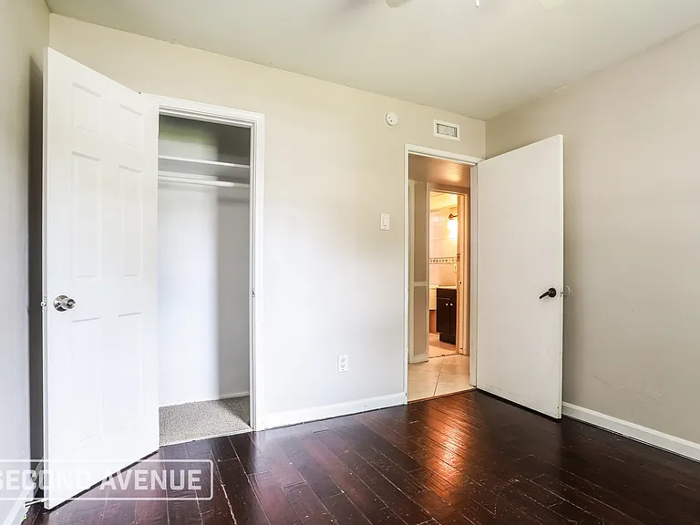 124 Cambridge Dr — Photo 15