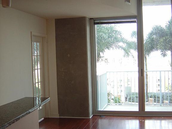4th image of 777 N Ashley Dr #9