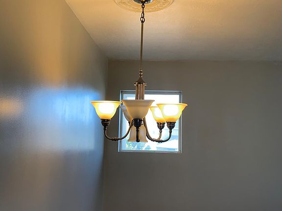 4th image of 5023 W Black Granite Way