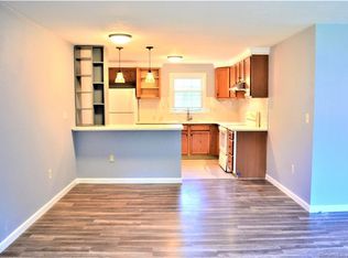 9 Grandview Dr #41B, Farmington, CT 06032