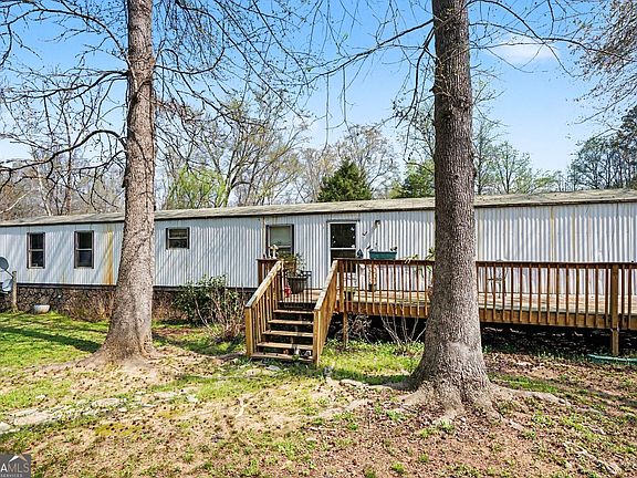 5th image of 3334 Cherokee Rd