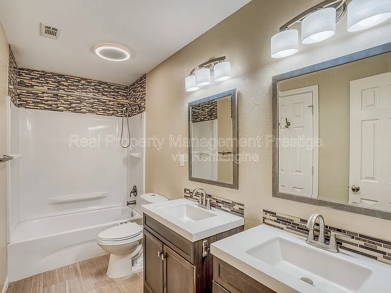 2309 San Augustine Ln — Photo 17