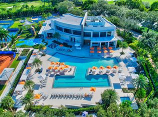 7208 Valencia Dr, Boca Raton, FL 33433