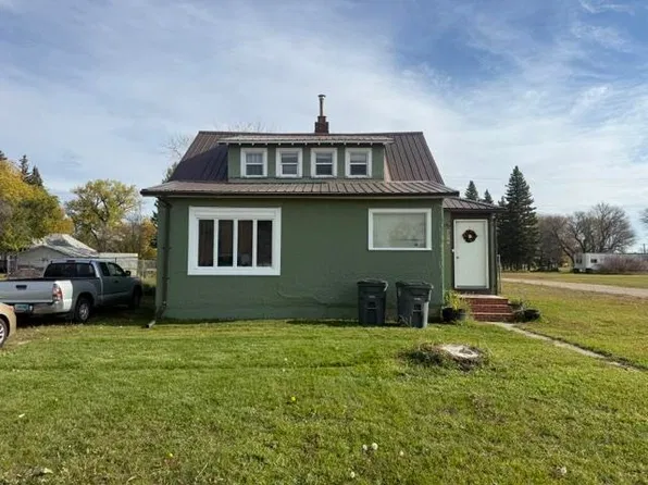 316 Main St, Maxbass, ND 58760