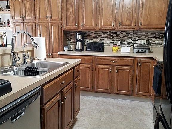4th image of 772 Bent Creek Dr