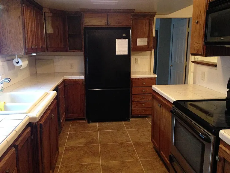 1853 E Gemini Dr — Photo 4