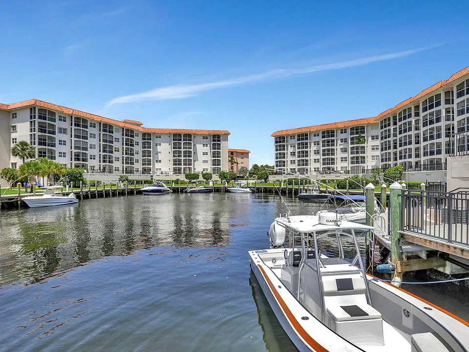 2871 N Ocean Blvd #R254