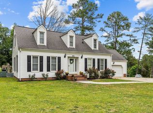 812 Manor Hills Rd, Lillington, NC 27546